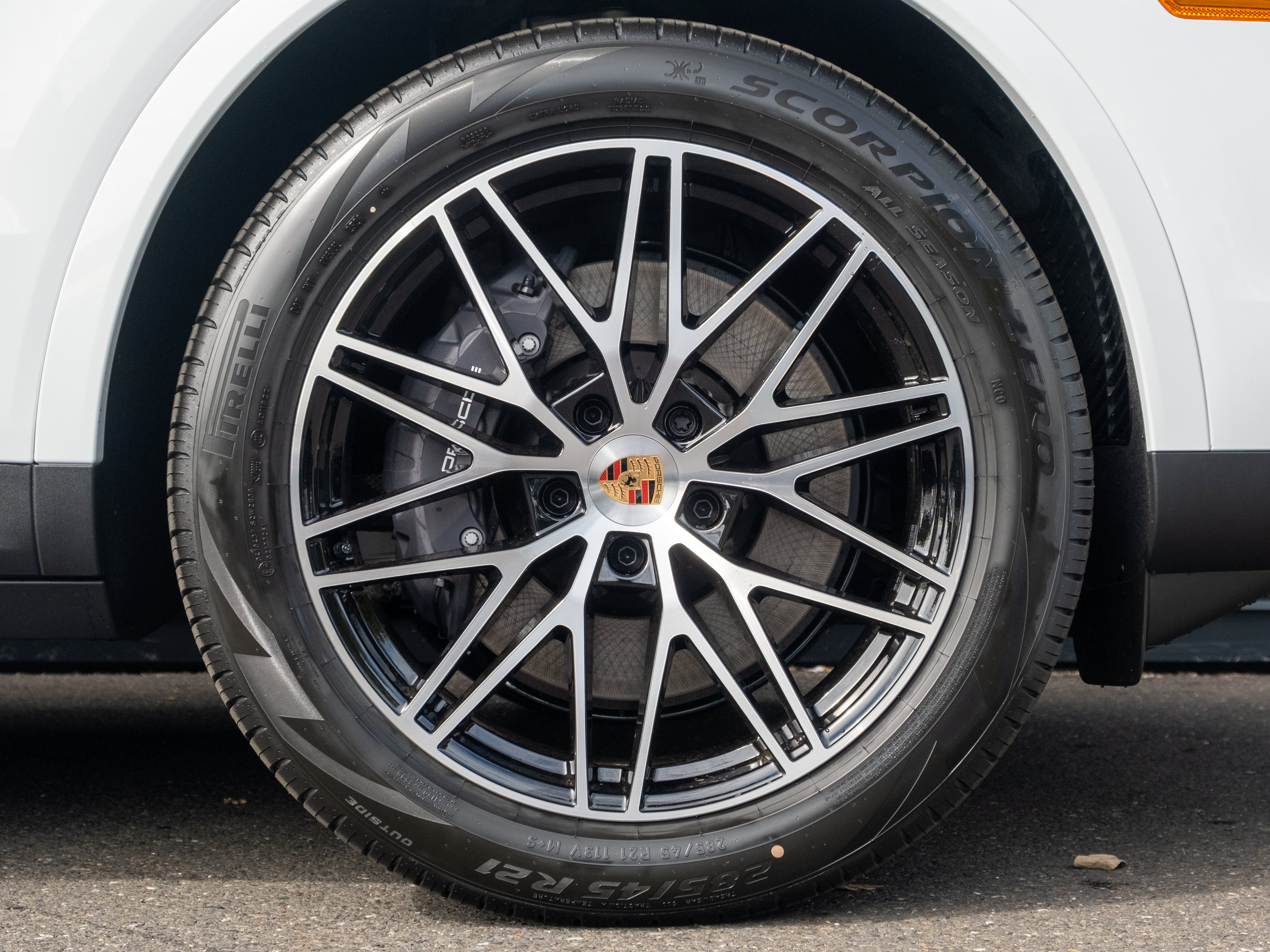 New 2026 Porsche Cayenne AWD/4WD image 15