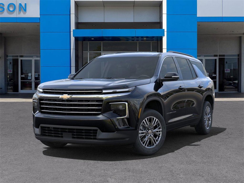 New 2025 Chevrolet Traverse LT w/ Enhanced Driving Package image 6