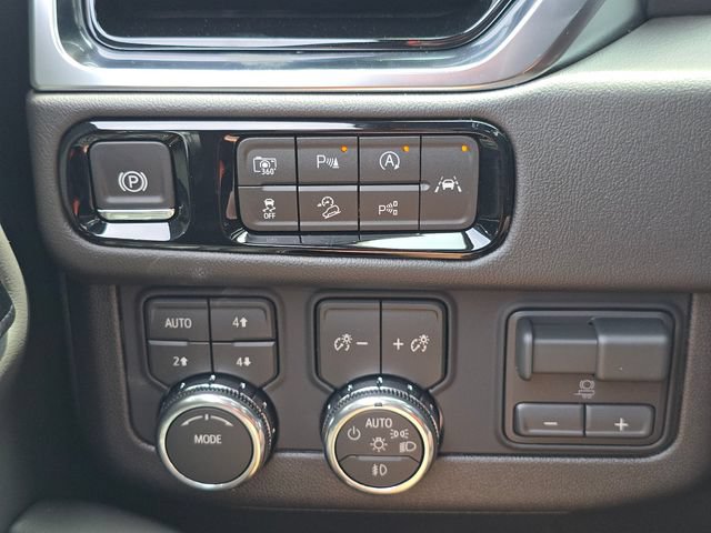 New 2026 GMC Yukon Elevation w/ Elevation Premium Package AWD/4WD image 6