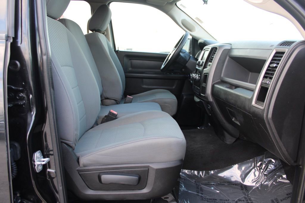 Used 2017 RAM 1500 Express image 19