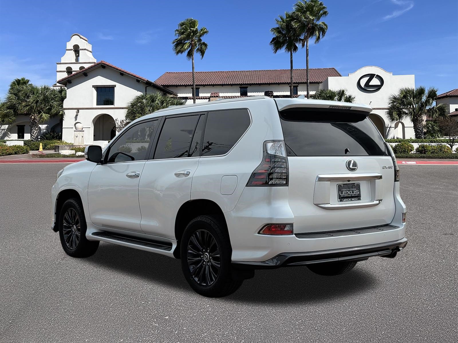 Certified 2023 Lexus GX 460 Luxury w/ Sport Design Package AWD/4WD image 4