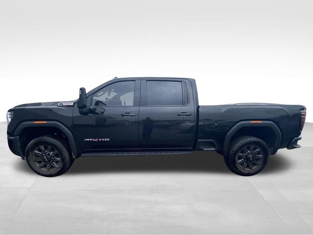 Used 2025 GMC Sierra 2500 AT4 w/ AT4 Premium Plus Package AWD/4WD image 4