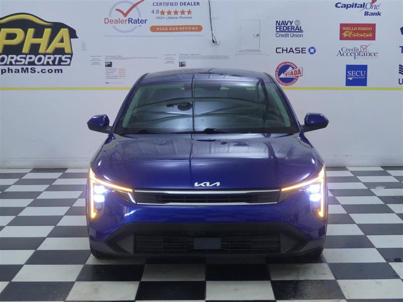 Used 2025 Kia K4 FWD image 2