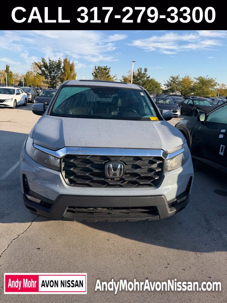 Used 2024 Honda Passport EX-L image 2