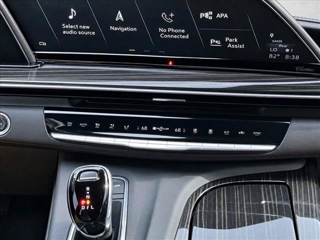 Used 2021 Cadillac Escalade Premium Luxury w/ Performance Package RWD image 15