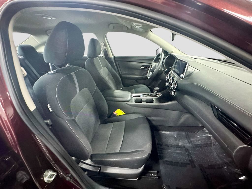Used 2024 Nissan Sentra SV image 30