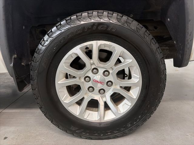 Used 2018 GMC Sierra 1500 SLE w/ SLE Value Package image 8