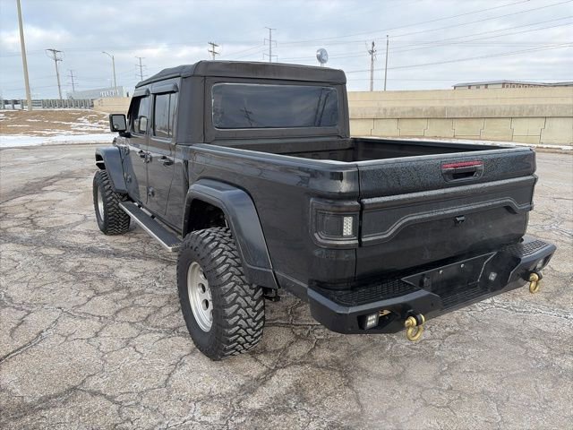 Used 2023 Jeep Gladiator Sport image 4
