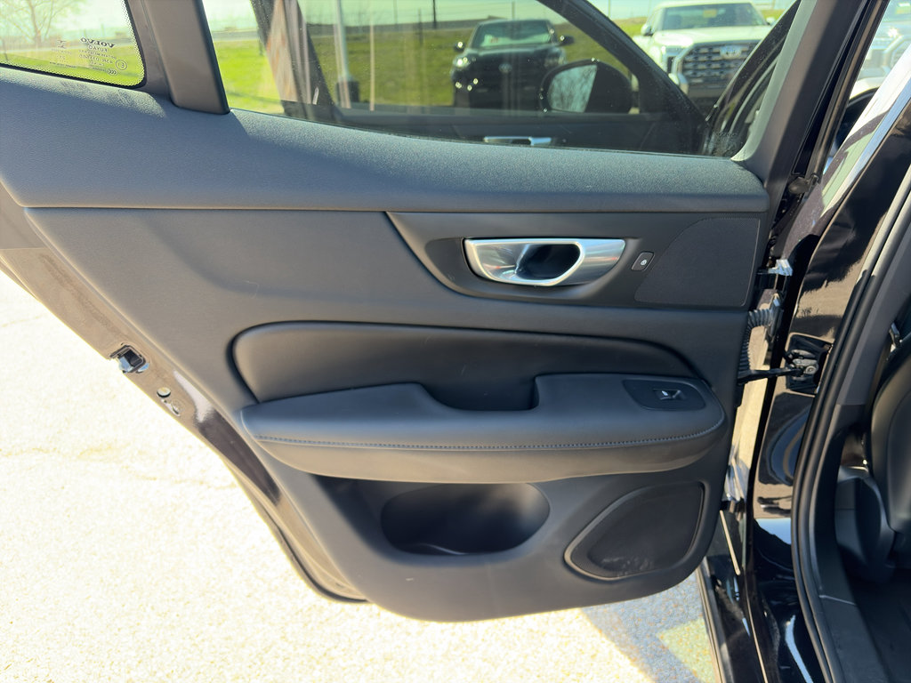 Used 2024 Volvo S60 B5 Core w/ Climate Package image 12