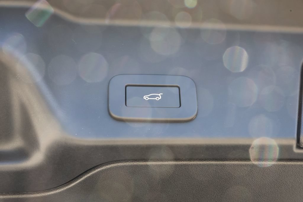 New 2026 Land Rover Range Rover Evoque S AWD/4WD image 8