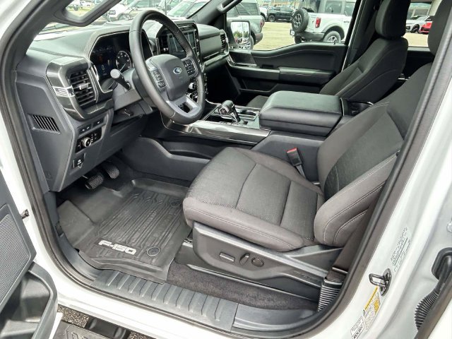 Used 2023 Ford F150 XLT w/ Equipment Group 302A High RWD image 17