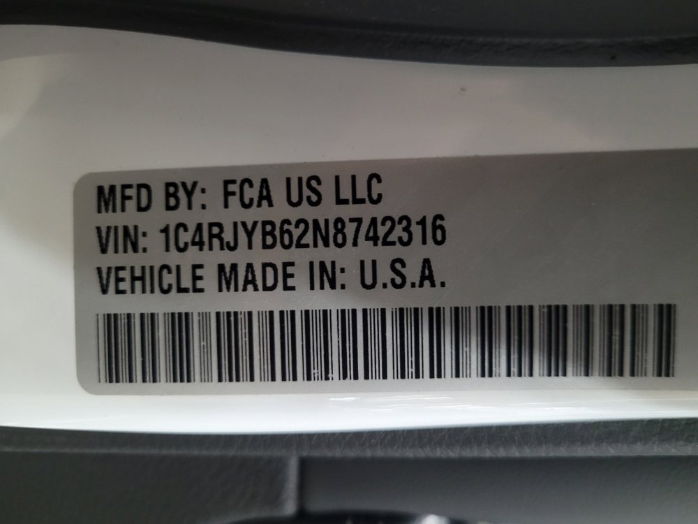 Used 2022 Jeep Grand Cherokee Limited 4xe image 33