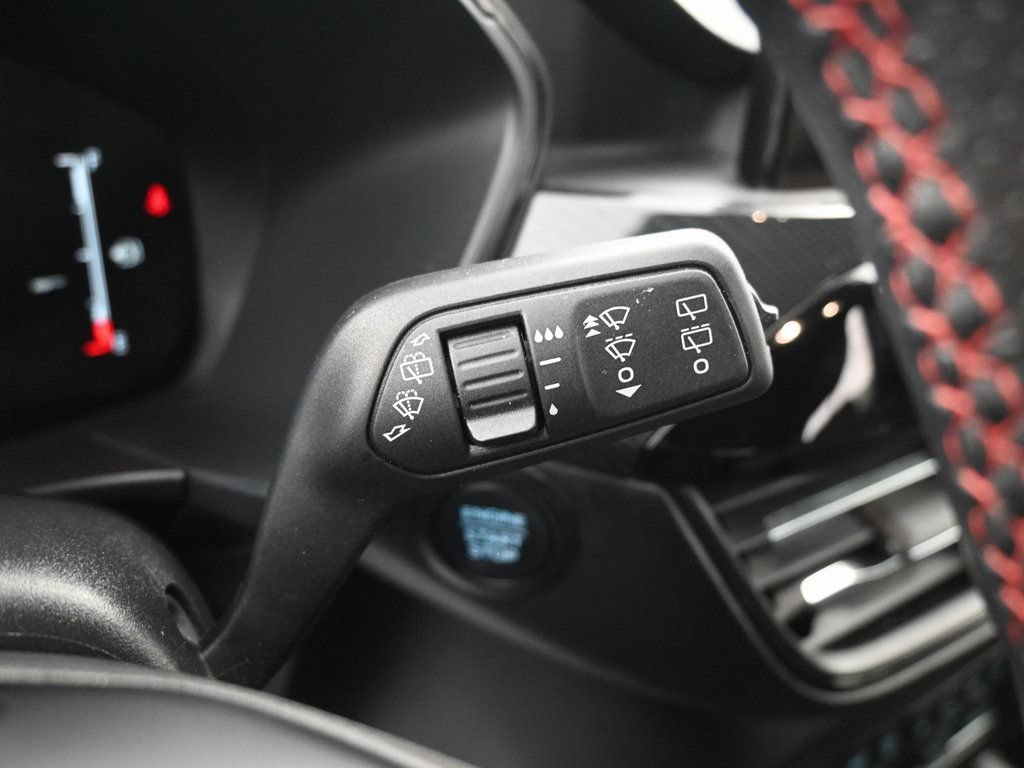 Used 2025 Ford Escape ST-Line AWD/4WD image 19