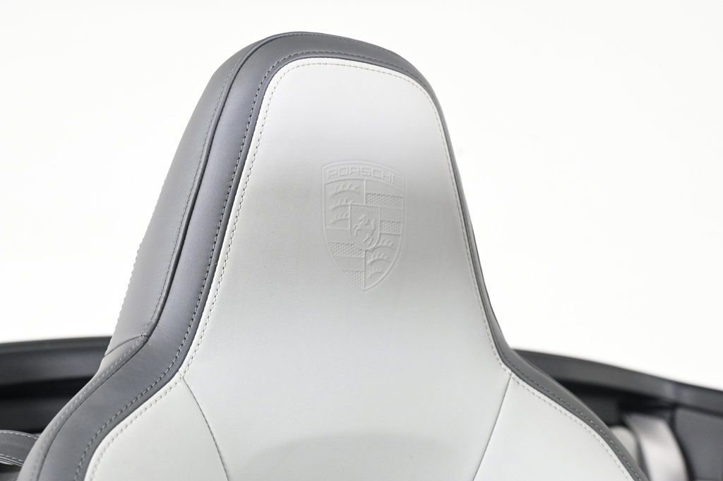 Certified 2025 Porsche 911 Carrera image 20