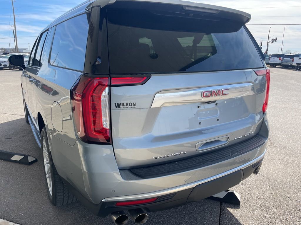 Used 2024 GMC Yukon XL Denali w/ Advanced Technology Package image 5