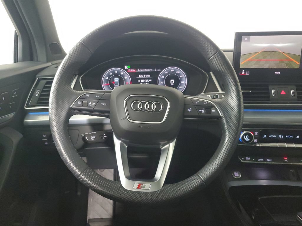Used 2025 Audi Q5 2.0T Premium Plus w/ Premium Plus Package AWD/4WD image 16