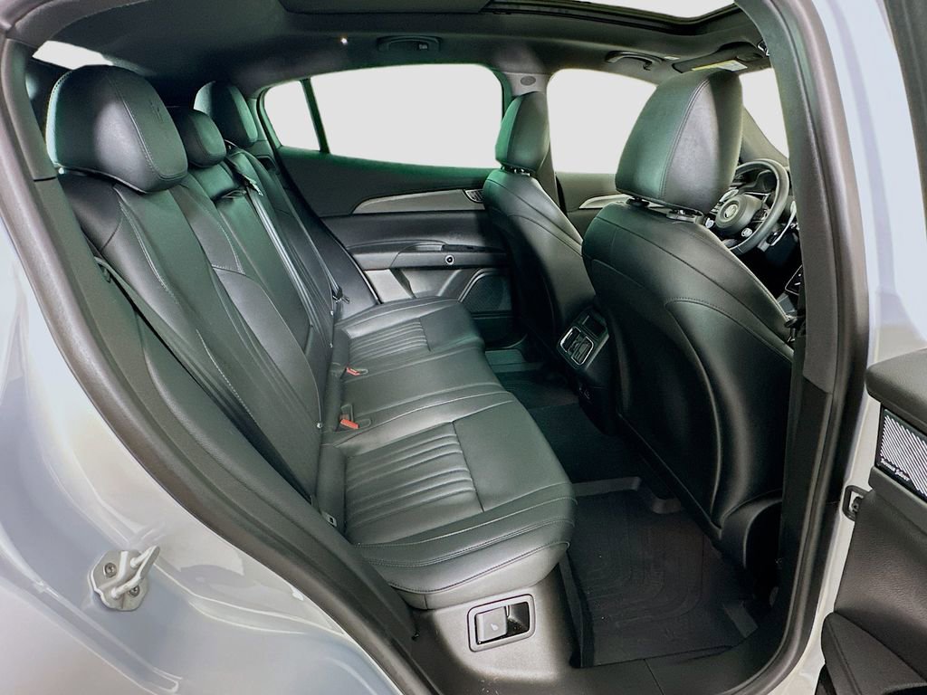 Used 2024 Maserati Grecale GT image 29