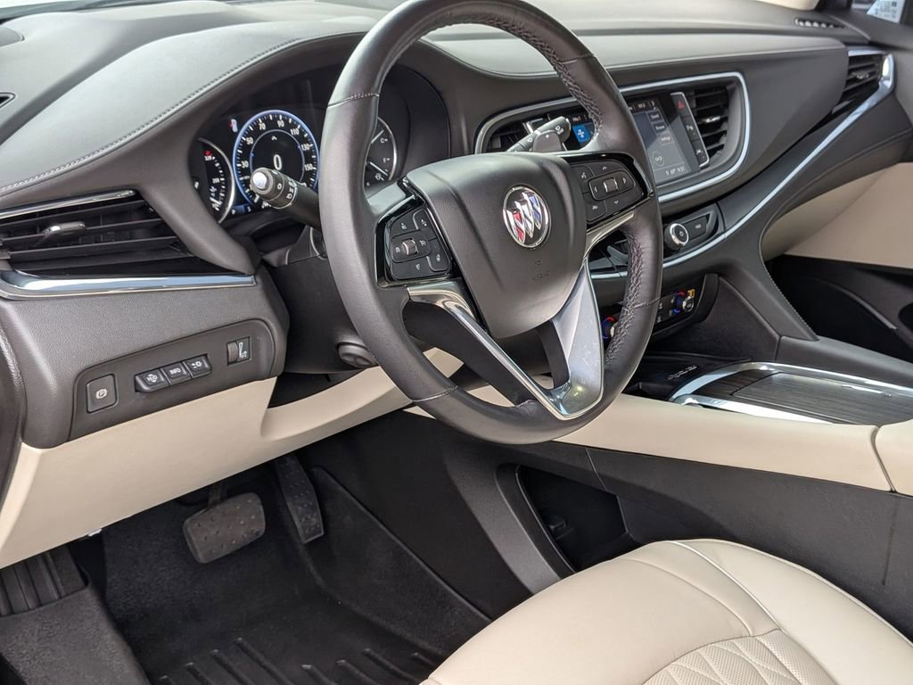 Used 2023 Buick Enclave Avenir w/ Avenir Technology Package image 17