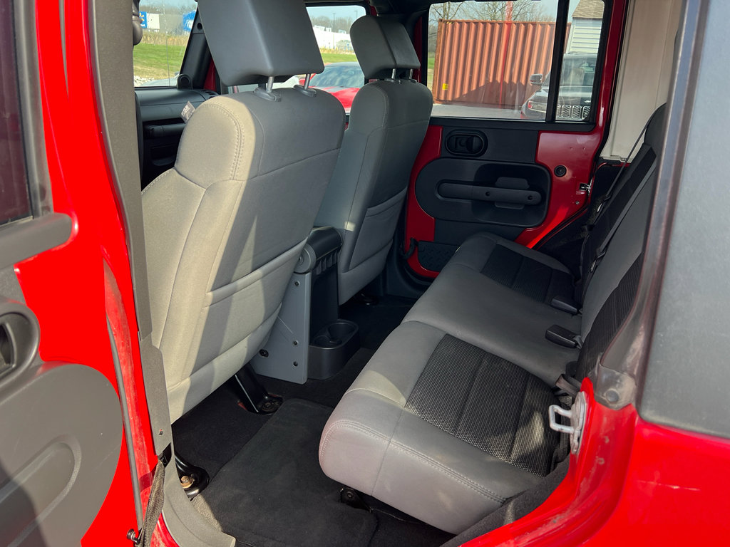 Used 2010 Jeep Wrangler Unlimited Sport AWD/4WD image 13