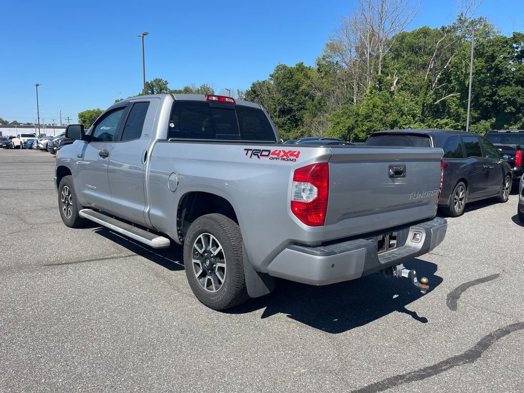 Used 2016 Toyota Tundra SR5 w/ TRD Off Road Package AWD/4WD image 3