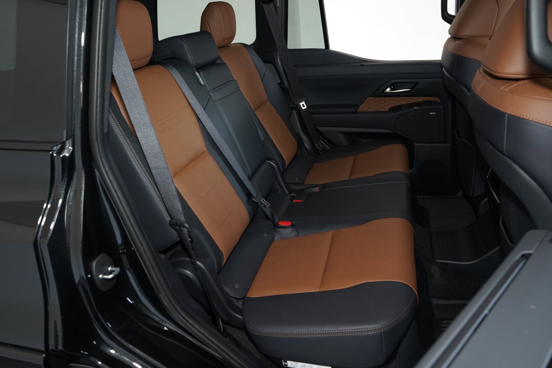 Used 2026 Lexus GX 550 AWD/4WD image 22