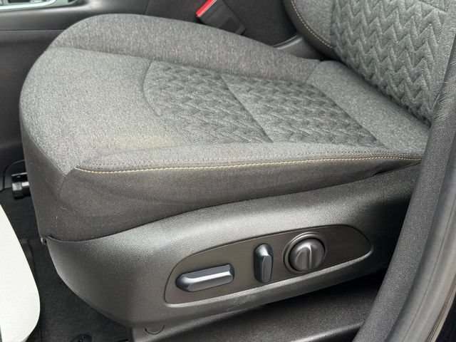 Used 2024 Chevrolet Equinox LT w/ LPO, Floor Liner Package FWD image 24