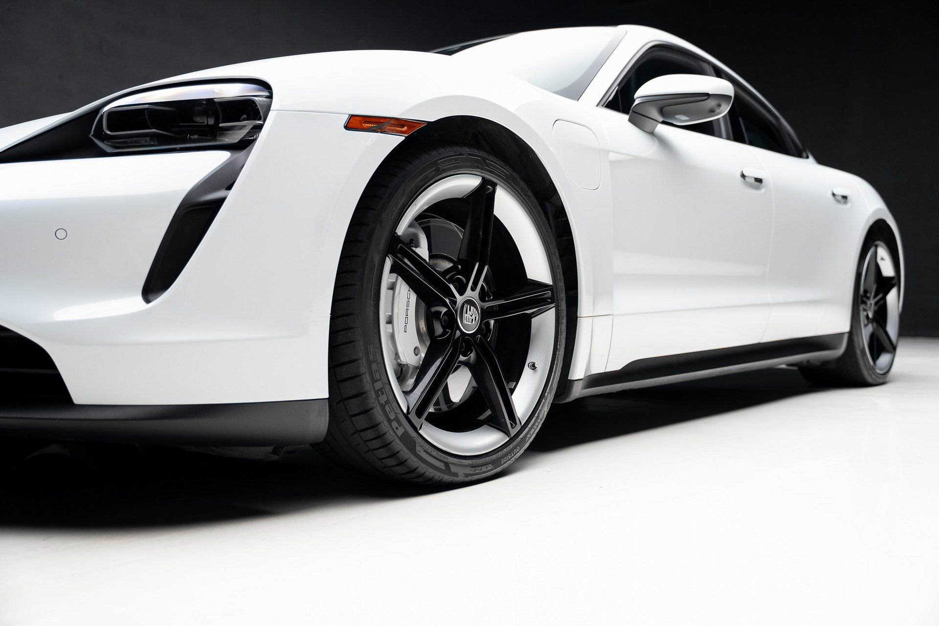 Used 2022 Porsche Taycan image 71