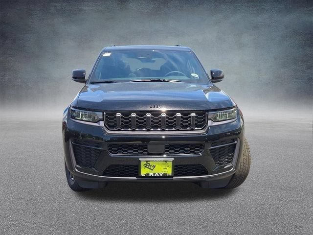 New 2026 Jeep Grand Cherokee Altitude AWD/4WD image 5
