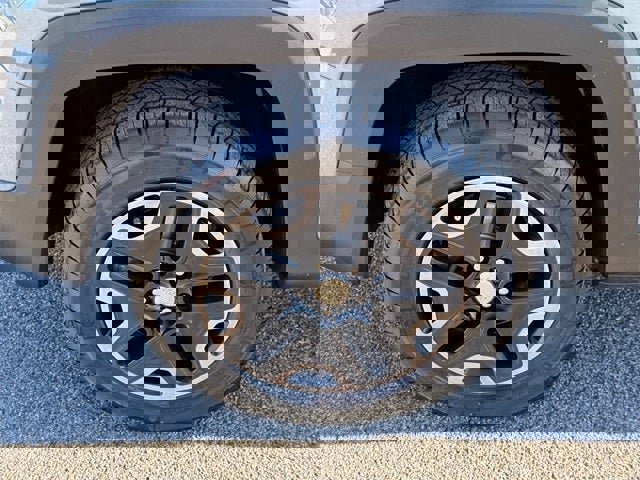 Used 2016 Jeep Renegade Trailhawk image 13