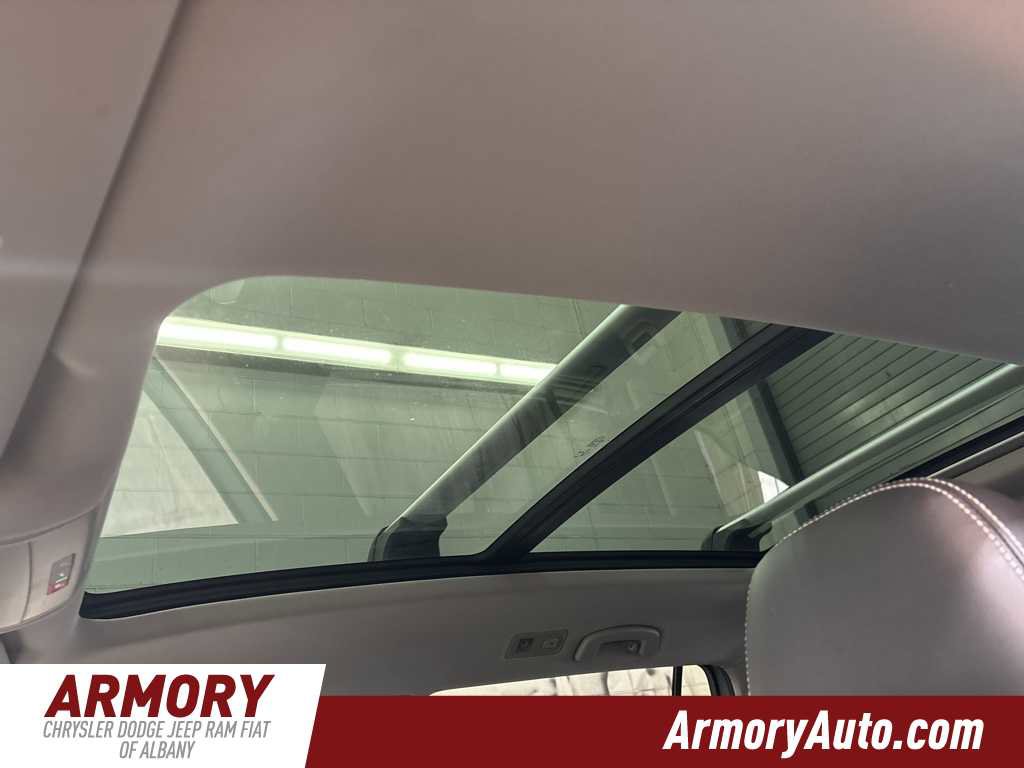 Used 2022 Volkswagen Atlas SE w/ Panoramic Sunroof Package image 25