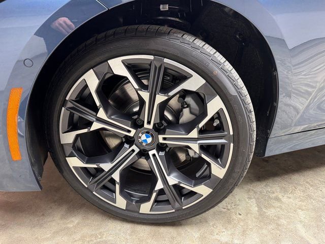 New 2026 BMW 330i xDrive Sedan w/ Premium Package AWD/4WD image 28