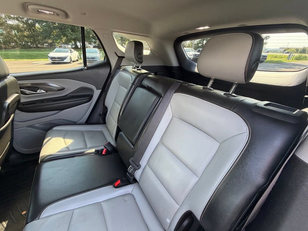 Used 2018 GMC Terrain SLT w/ Preferred Package FWD image 8