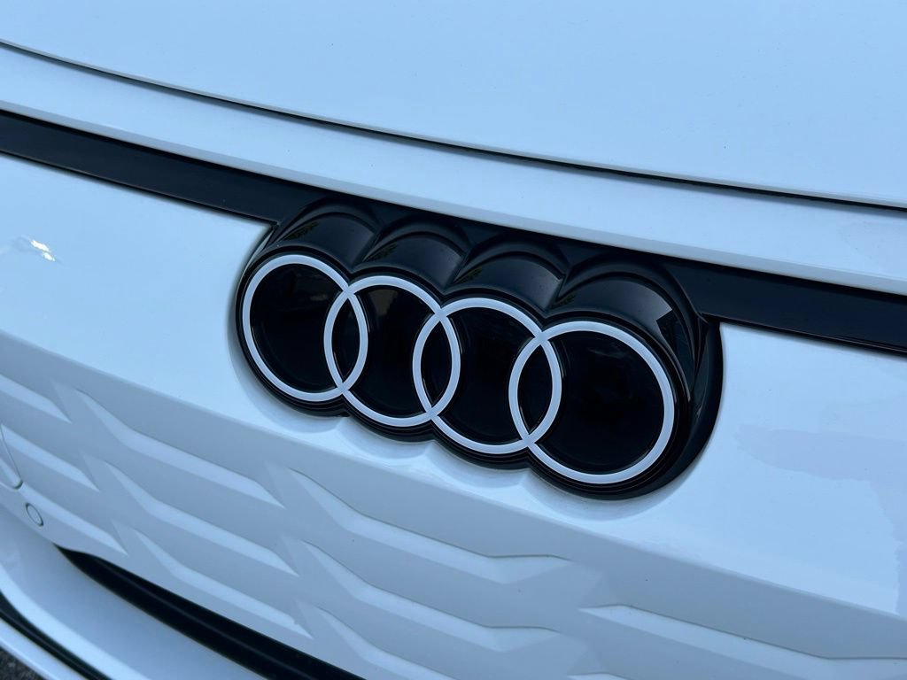Used 2025 Audi S e-tron GT Premium Plus AWD/4WD image 41
