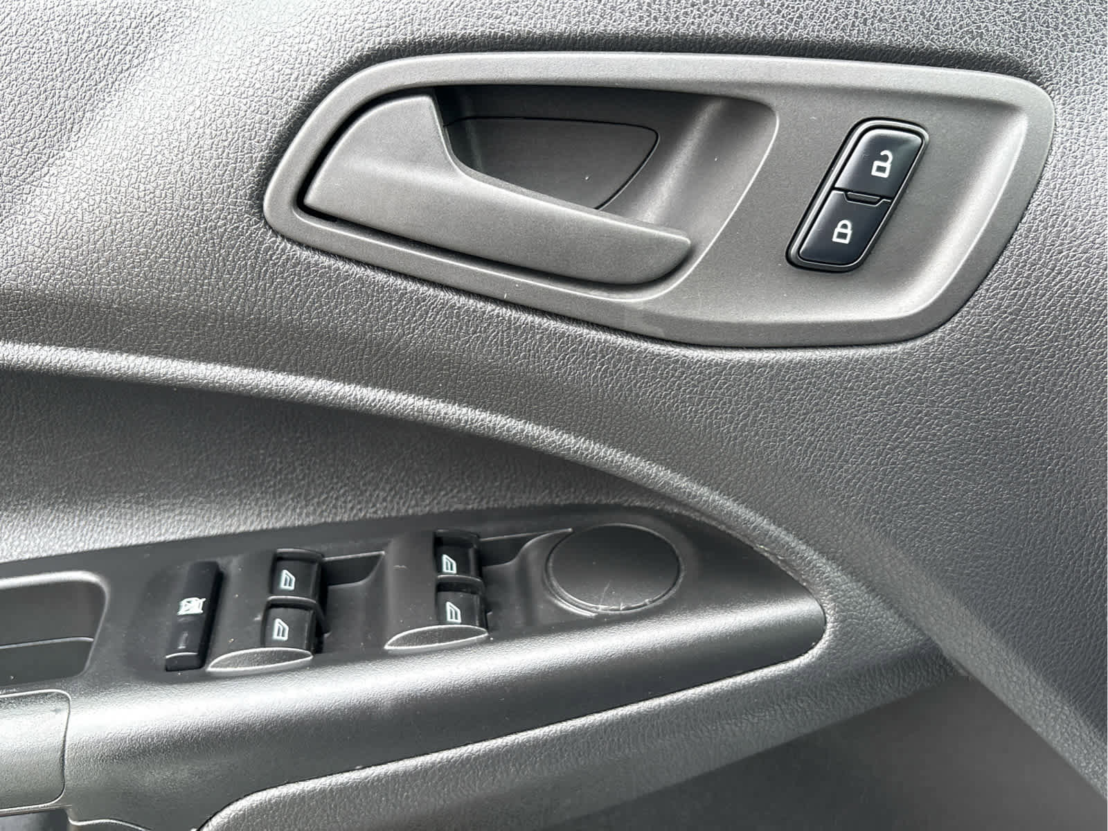 Used 2017 Ford Transit Connect XL image 31