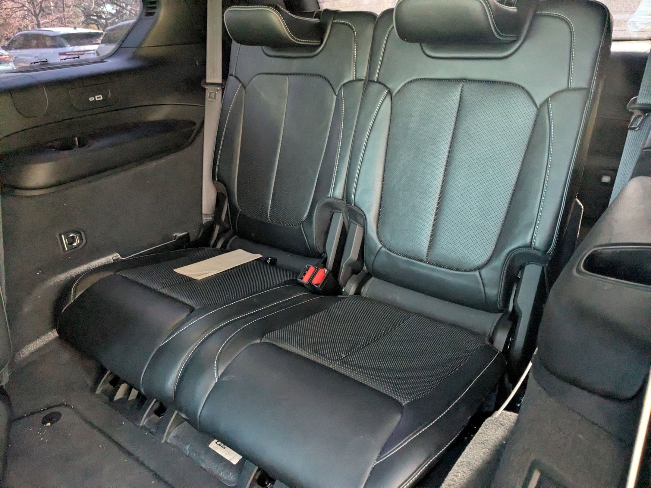 Used 2022 Jeep Grand Cherokee L Overland w/ Advanced Protech Group III image 22