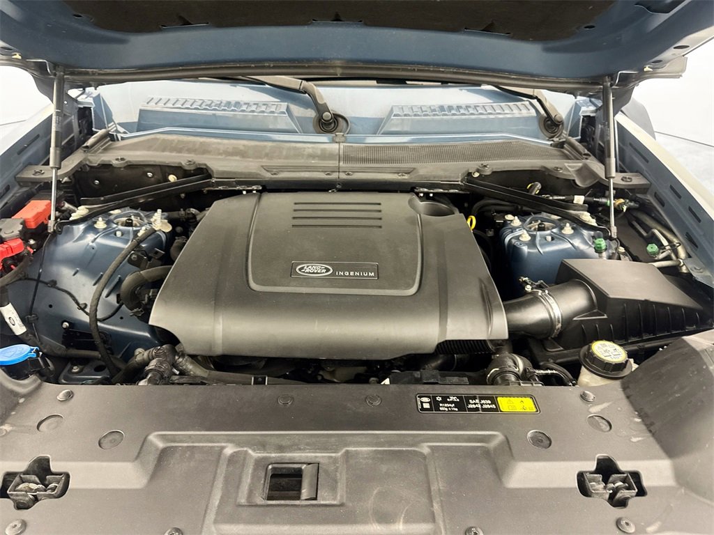 Used 2022 Land Rover Defender 110 S image 30