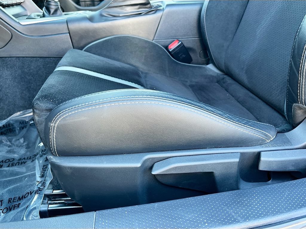 Used 2025 Toyota GR86 Premium RWD image 19