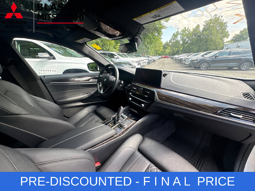 Used 2023 BMW 530i xDrive w/ Premium Package AWD/4WD image 31