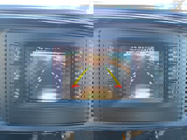 Used 2017 Chrysler Pacifica LX image 18