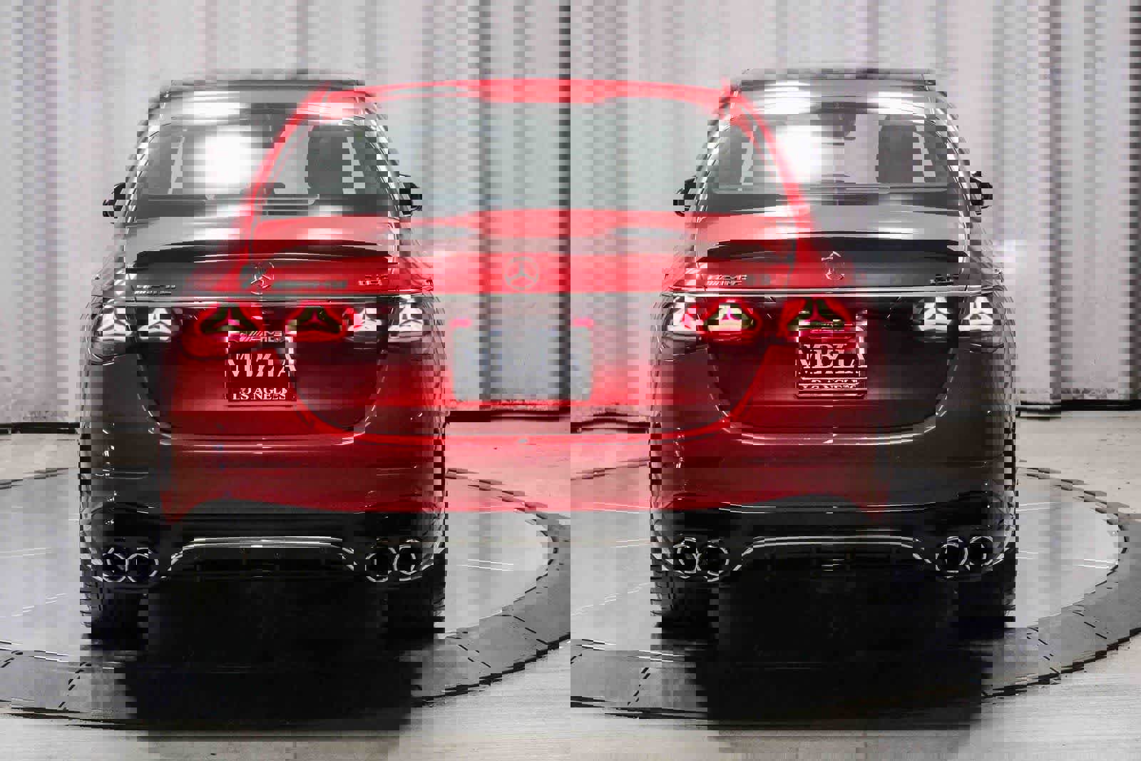 Used 2025 Mercedes-Benz E 53 AMG e 4MATIC Sedan image 3