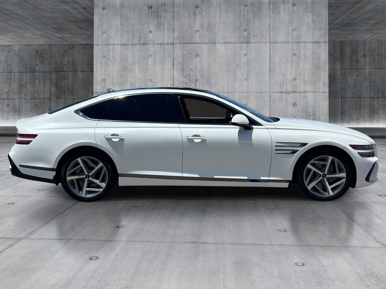Used 2025 Genesis G80 3.5T Sport AWD/4WD image 6