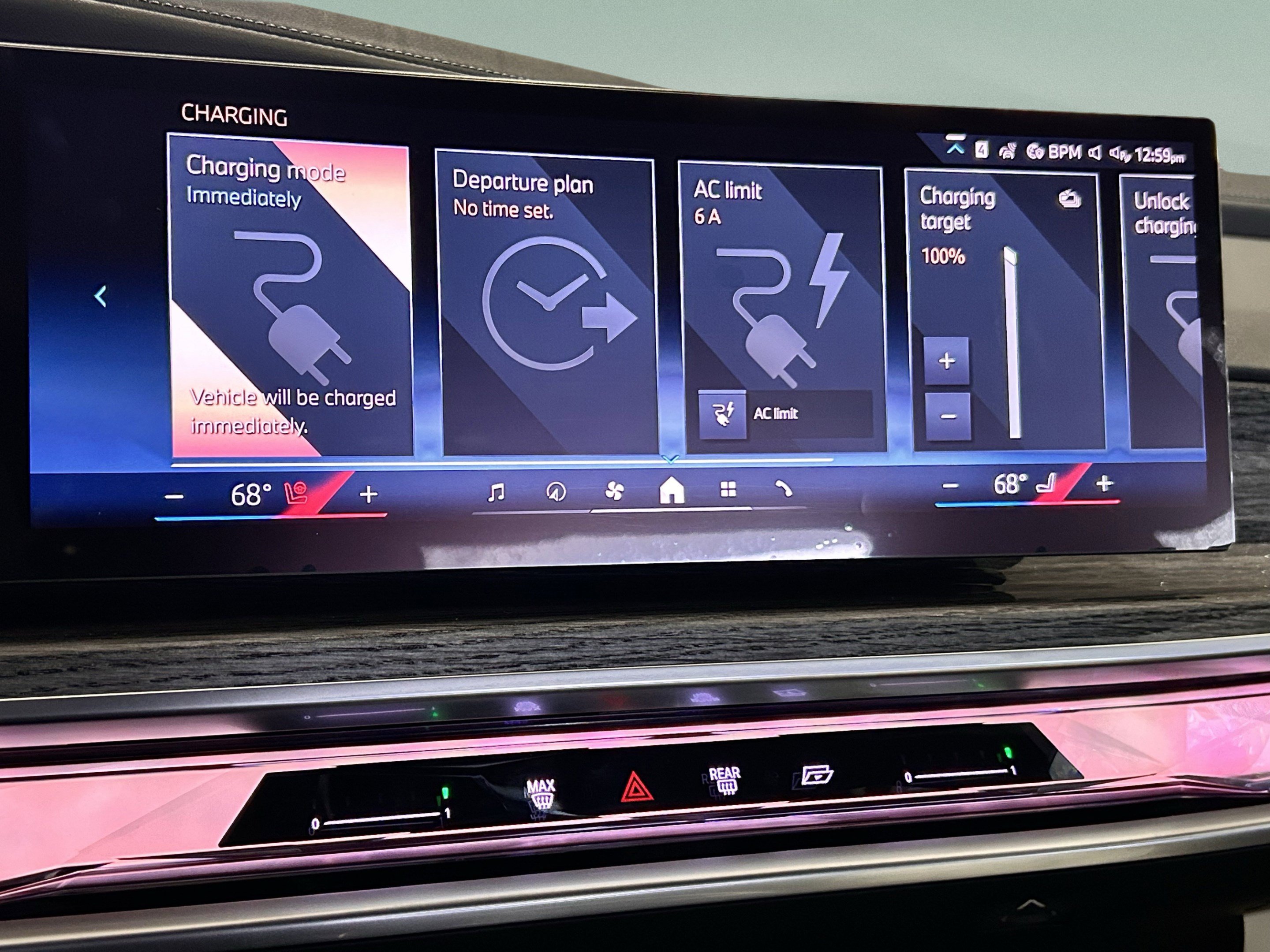Used 2026 BMW 750e xDrive w/ Executive Package AWD/4WD image 30