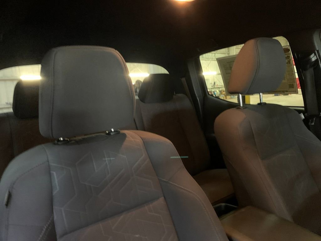 Used 2019 Toyota Tacoma TRD Sport image 18