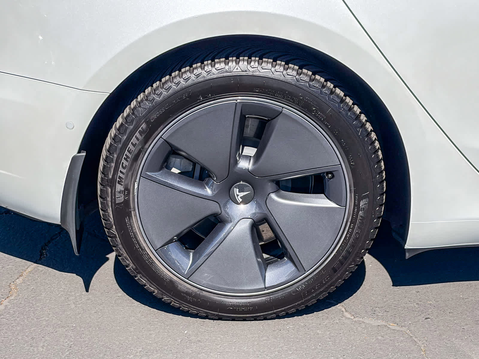 Used 2022 Tesla Model 3 image 10