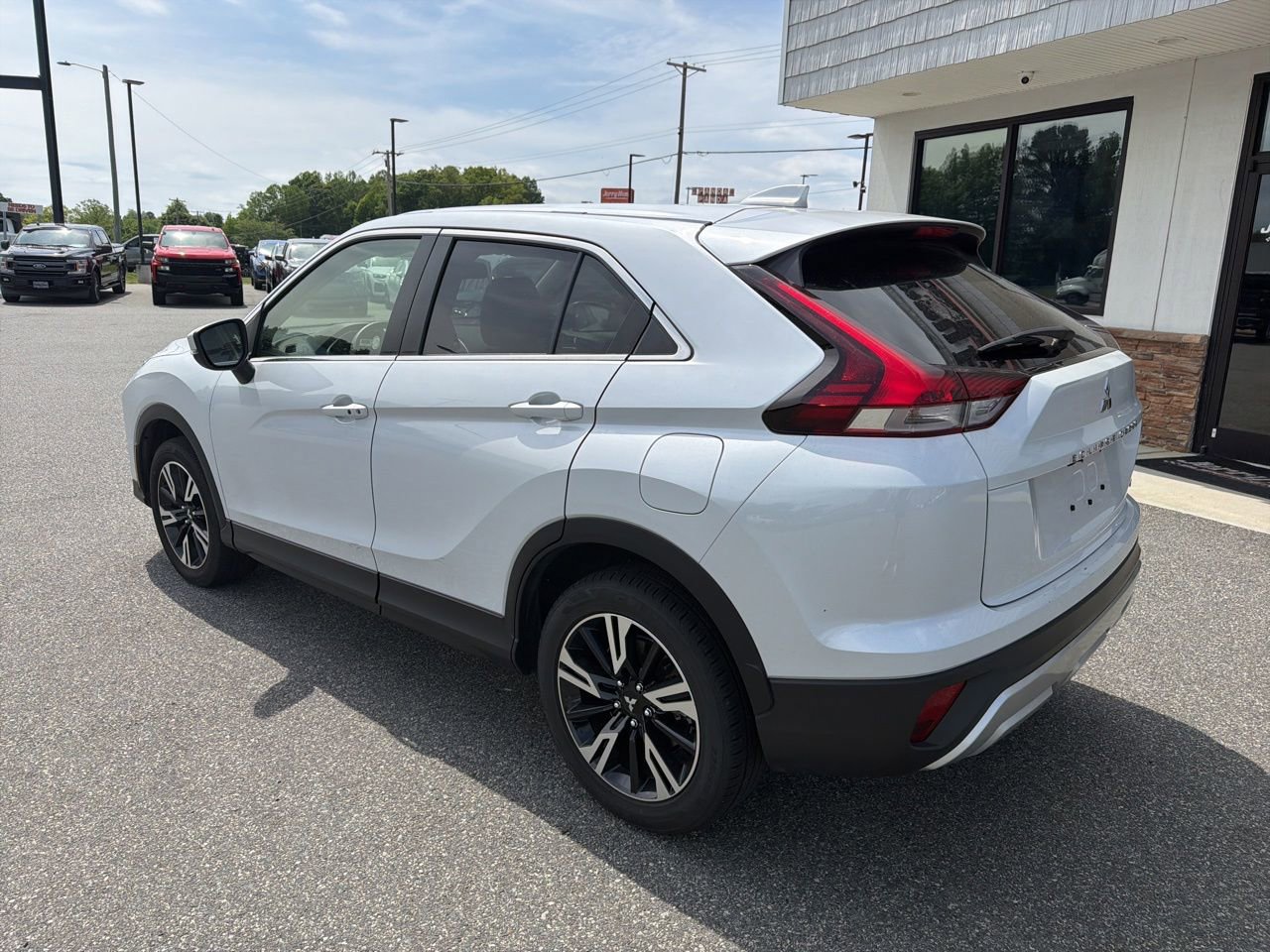 Used 2025 Mitsubishi Eclipse Cross SE AWD/4WD image 6