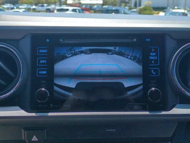 Used 2019 Toyota Tacoma TRD Sport w/ Technology Package AWD/4WD image 46