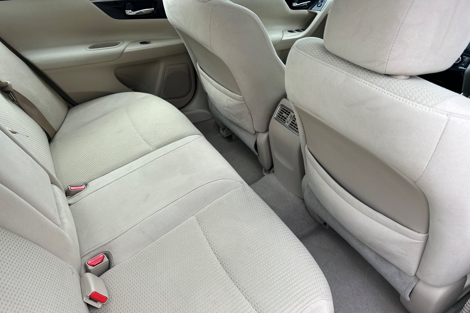 Used 2014 Nissan Altima 2.5 SV w/ Convenience Package FWD image 31