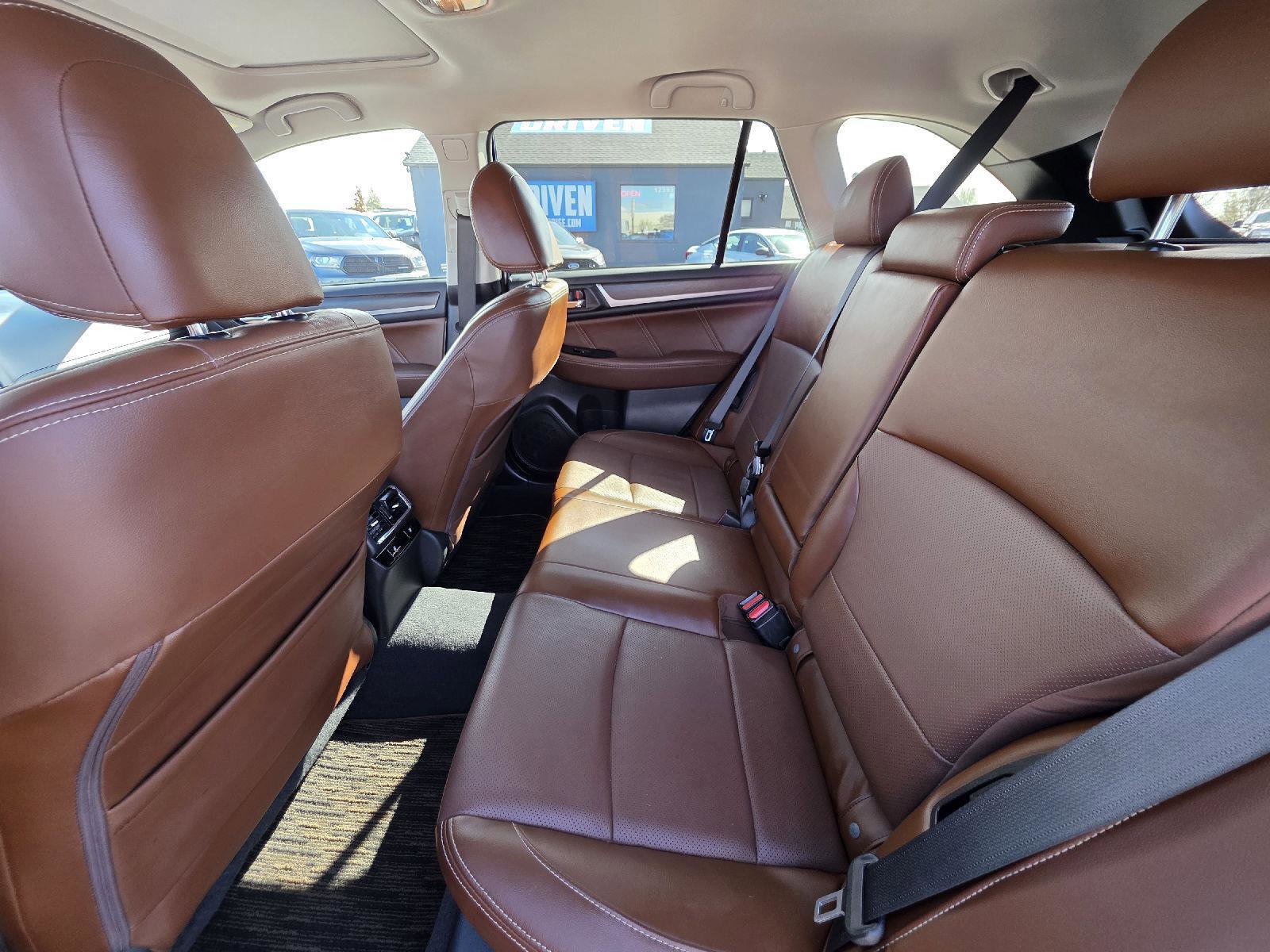 Used 2017 Subaru Outback 3.6R Touring image 13