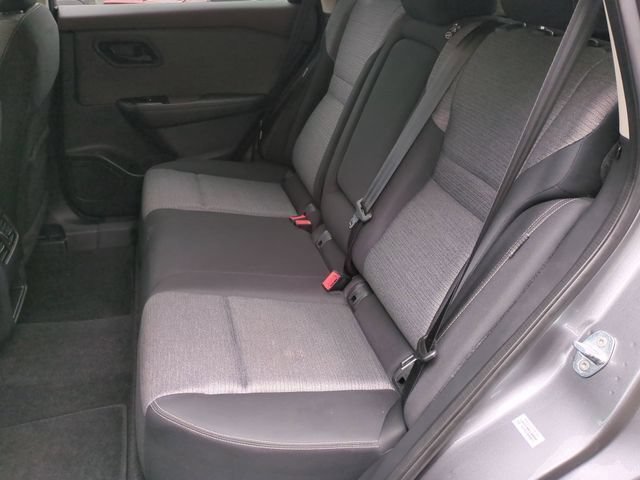 Used 2022 Nissan Rogue S AWD/4WD image 28