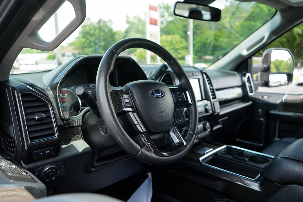 Used 2020 Ford F250 Lariat w/ Lariat Ultimate Package AWD/4WD image 6